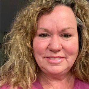 Meet your Posher, Kerri